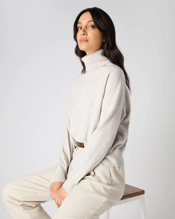 Women Women039s Relaxed Turtle Neck Cashmere SweaterIn Pebble Grey Pebble Grey NPeal Turtle Necks Women Women039s Relaxed Turtle Neck Cashmere SweaterIn Pebble Grey Pebble Grey NPeal Turtle Necks