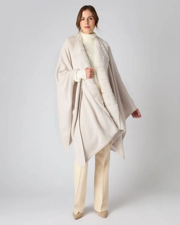 Women Women039s Rex Trim Lightweight Cashmere CapeIn Snow Grey Snow Grey NPeal Pashminas Wraps and Shawls