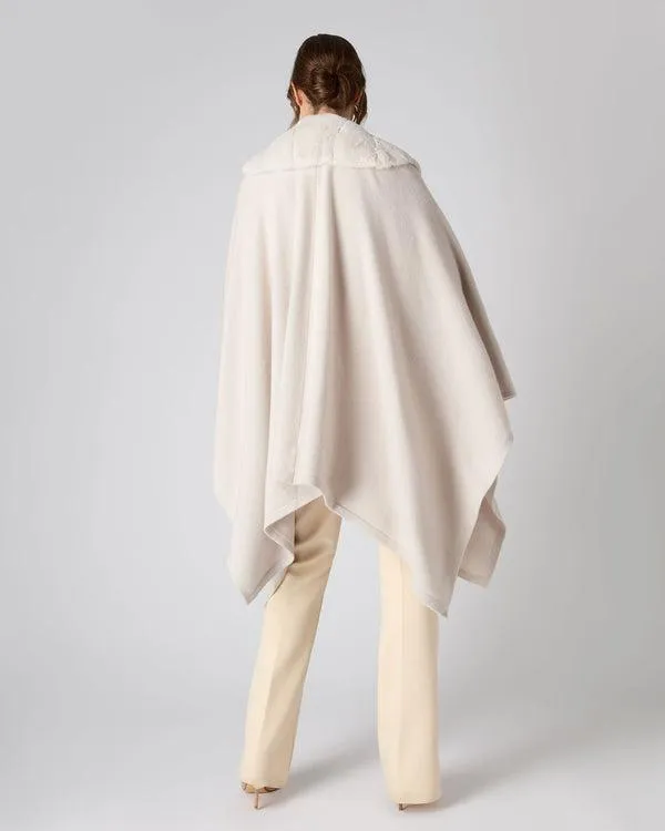 Women Women039s Rex Trim Lightweight Cashmere CapeIn Snow Grey Snow Grey NPeal Pashminas Wraps and Shawls