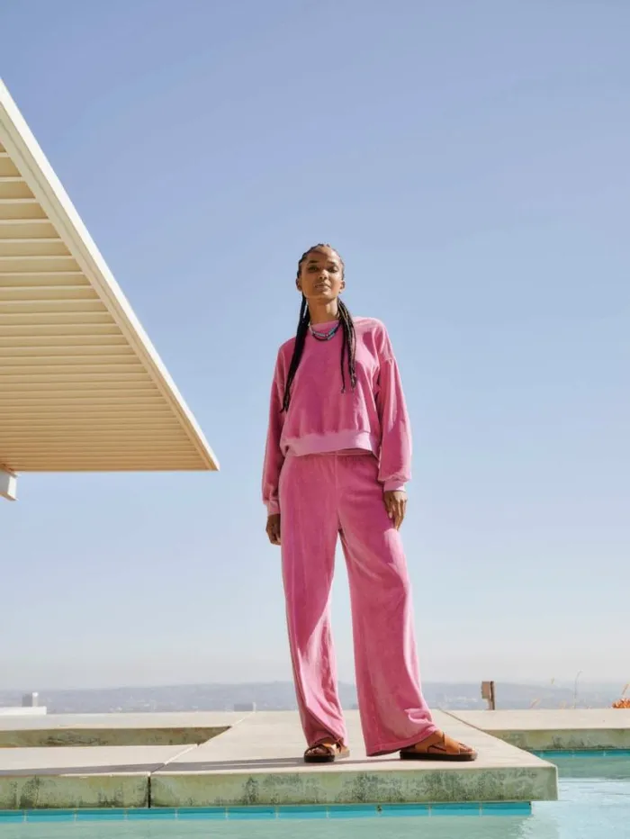 Xirena French Rose Mavis Velour Sweatpant Women Sweats and Tees