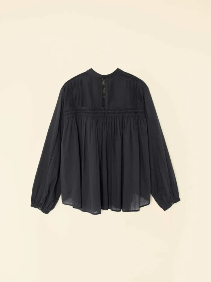 Xirena Obsidian Daisy Top Women Tops